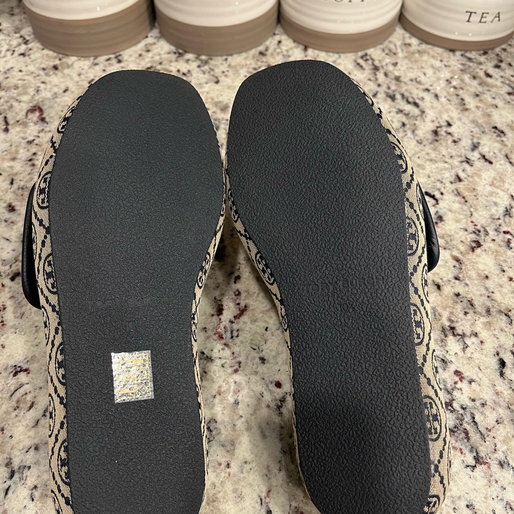 Tory Burch Perfect Navy Platform Sandals - Picture 4 of 5